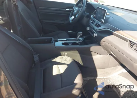 2024 Nissan Altima Sv Fwd from USA, damaged, VIN 1N4BL4DV4RN381788